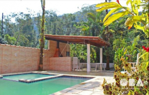 Loft Ubatuba, com piscina, praia, cachoeira e ar condicionado!